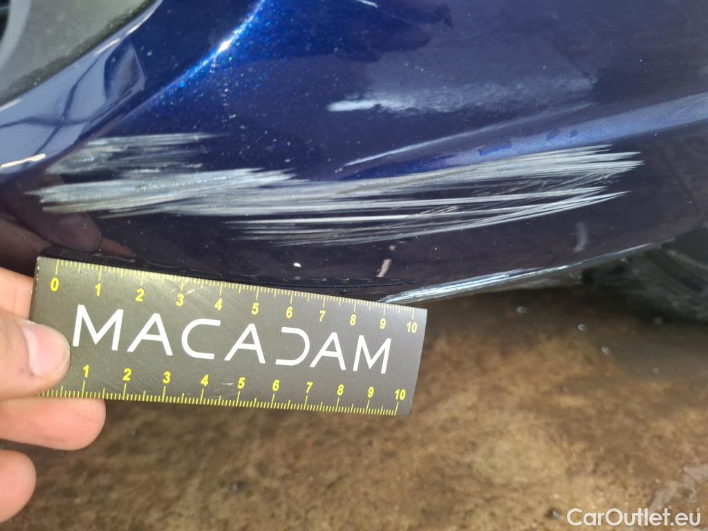  Volkswagen  Golf  VIII Berline Life Plus 2.0 TDI 115CV BVA7 E6d #10