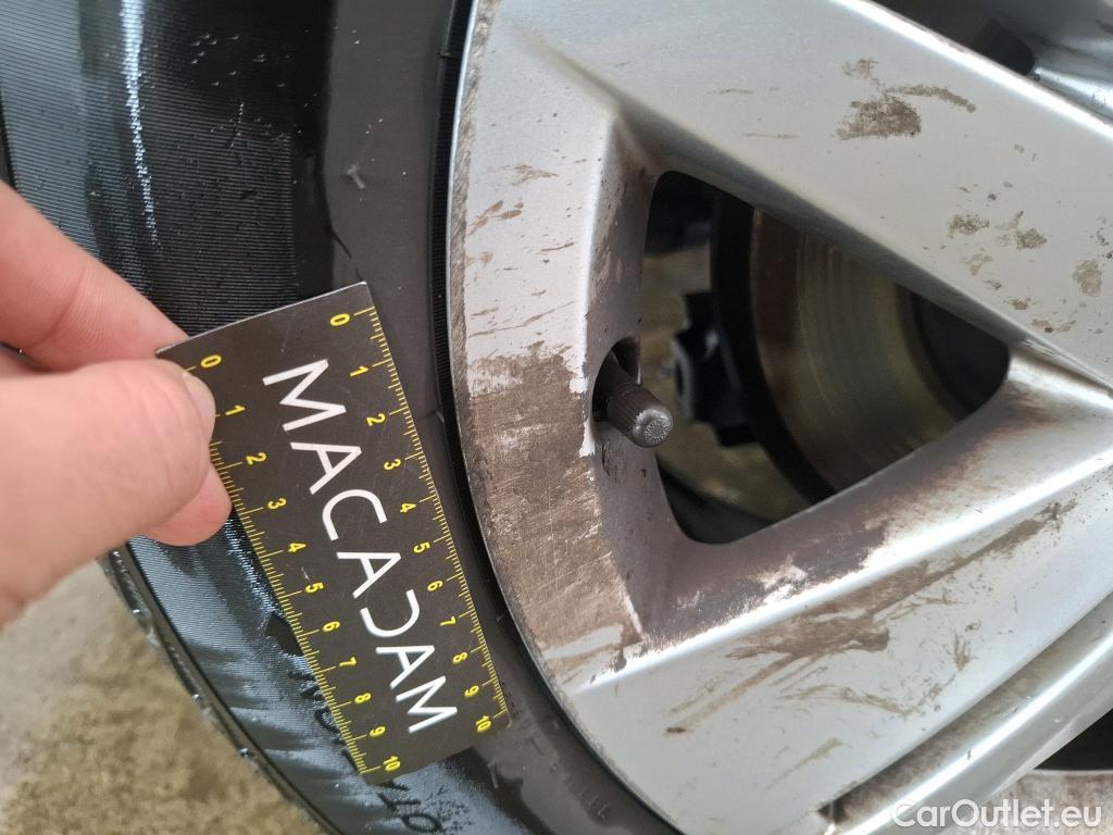  Volkswagen  Golf  VIII Berline Life Plus 2.0 TDI 115CV BVA7 E6d #22