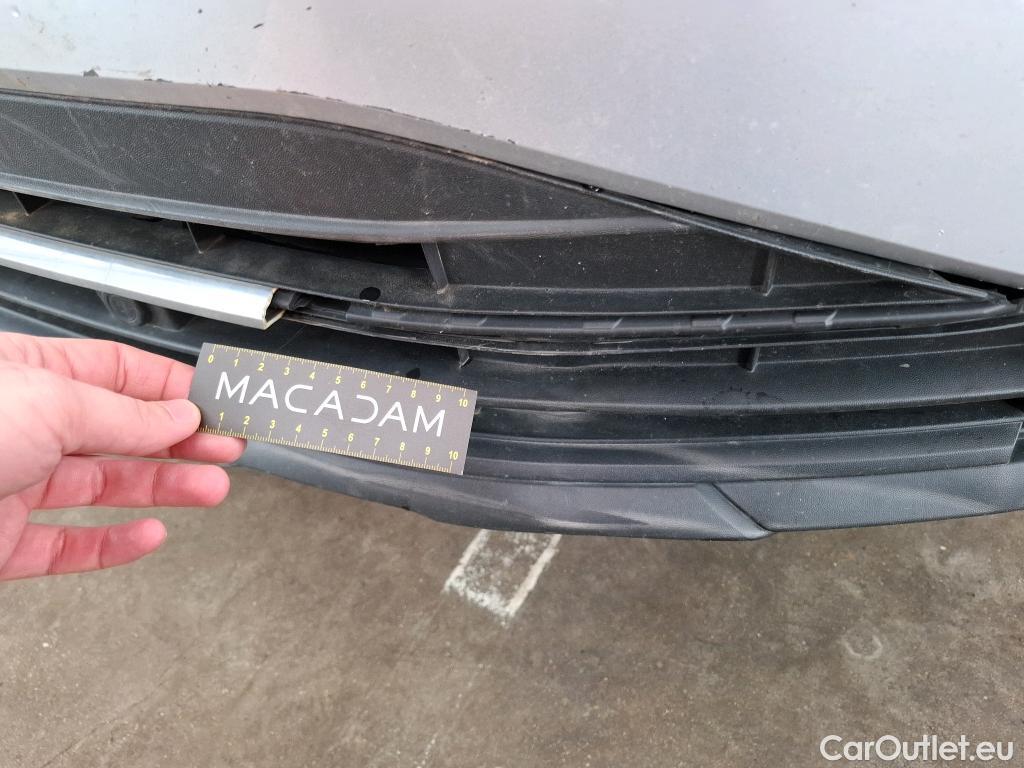  Volkswagen  Tiguan VOLKSWAGEN  / 2020 / 5P / SUV 2.0 TDI 150 DSG7 Life Business #17