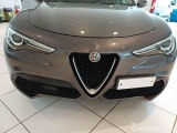  Alfa Romeo   STELVIO ALFA ROMEO / 2017 / 5P / SUV 2.2 TURBO DIESEL 190CV AT8 Q4 BUSINESS #23