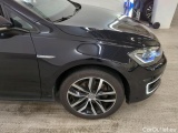  Volkswagen  Golf  Volkswagen e-E-DITION 2020 5d #32