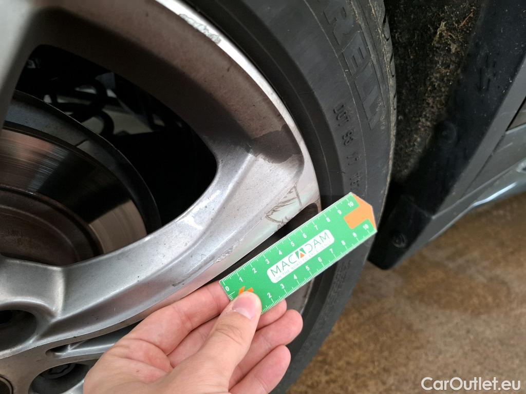  Bmw  X1 Série  sDrive 18 i Sport Line 1.5 140CV BVA7 E6dT #18