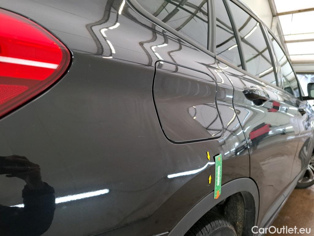  Bmw  X1 Série  sDrive 18 i Sport Line 1.5 140CV BVA7 E6dT #29