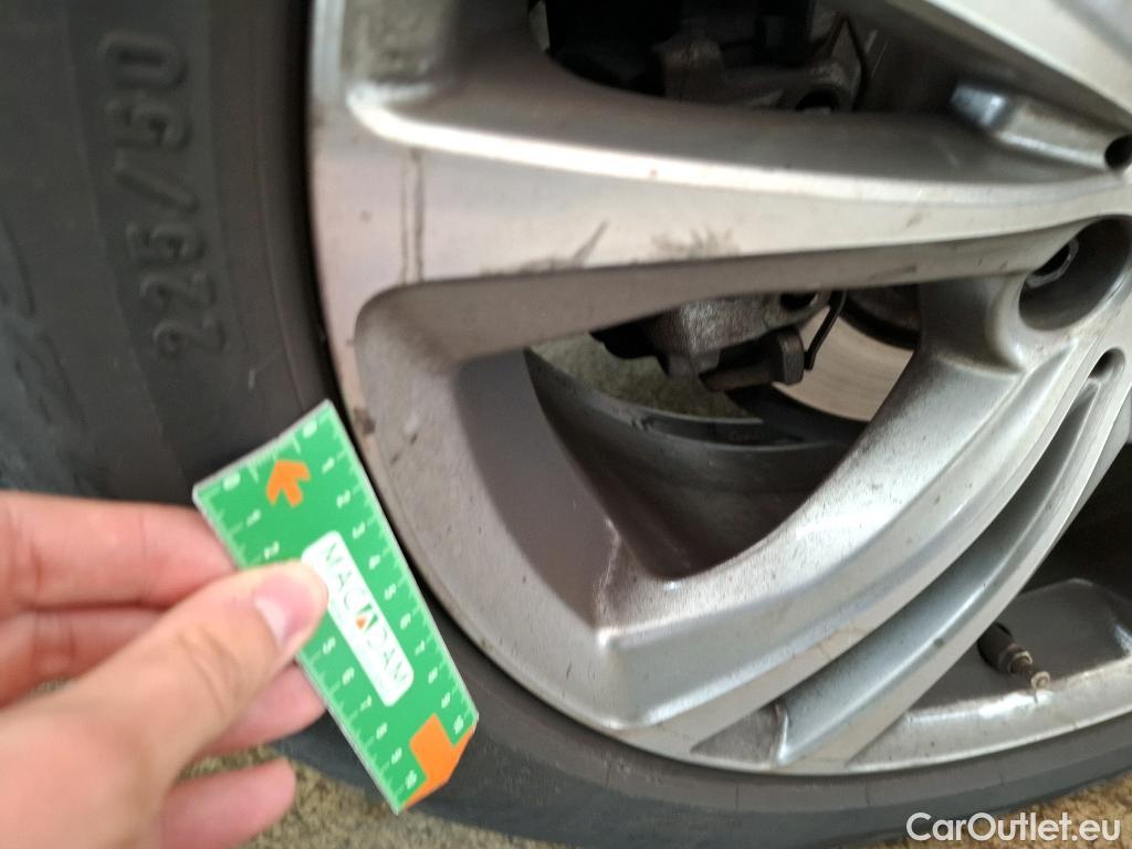  Bmw  X1 Série  sDrive 18 i Sport Line 1.5 140CV BVA7 E6dT #17