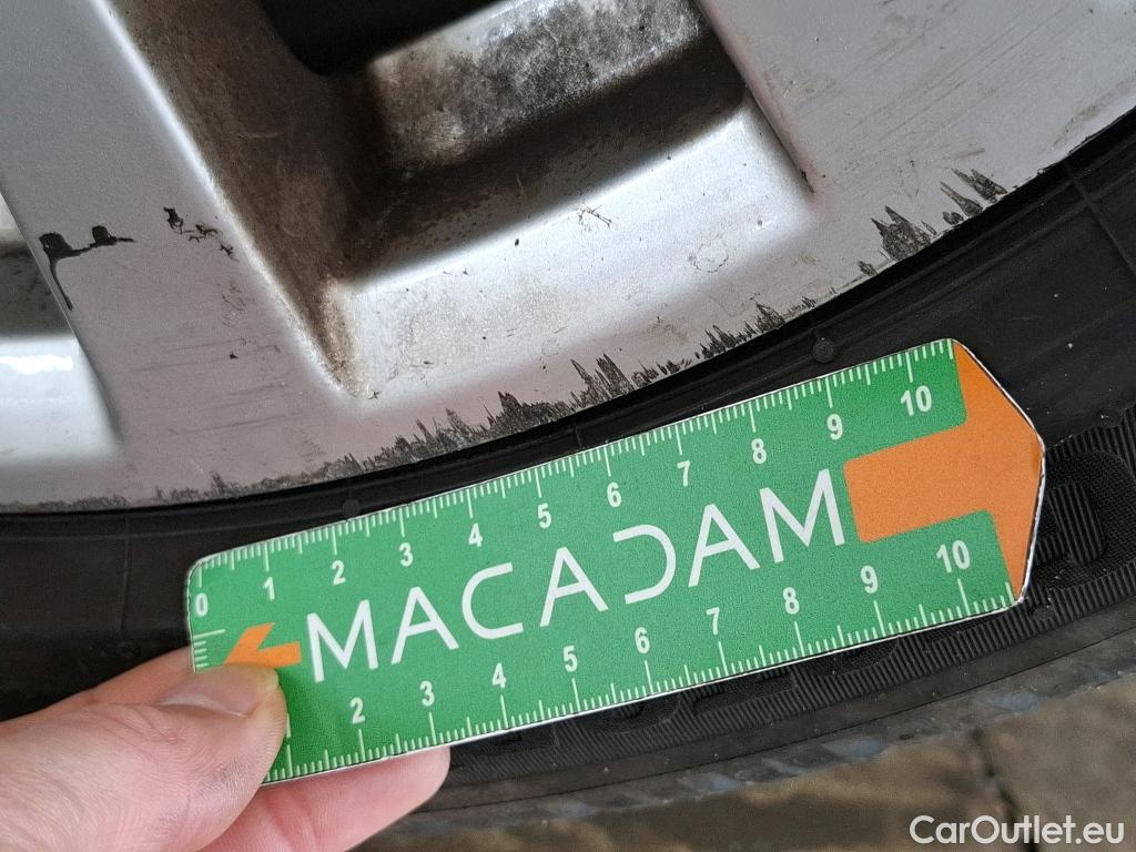  Audi  A3 AUDI  Sportback / 2016 / 5P / Berline 30 TFSI S TRONIC BUSINESS LINE #26