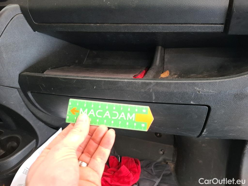  Citroen  Jumper CITROEN  / 2014 / 4P / Fourgon tôlé 33 L1H1 BlueHDi 110 BVM6 Club #83