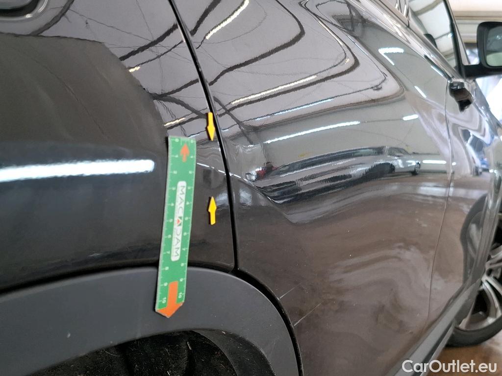  Bmw  X1 Série  sDrive 18 i Sport Line 1.5 140CV BVA7 E6dT #31