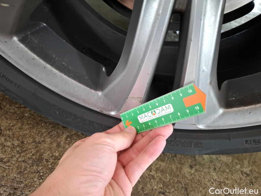  Bmw  X1 Série  sDrive 18 i Sport Line 1.5 140CV BVA7 E6dT #9