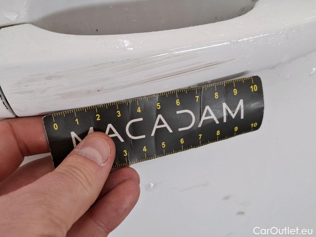  Peugeot  2008  Active Business 1.5 HDi 130CV BVA8 E6d #25