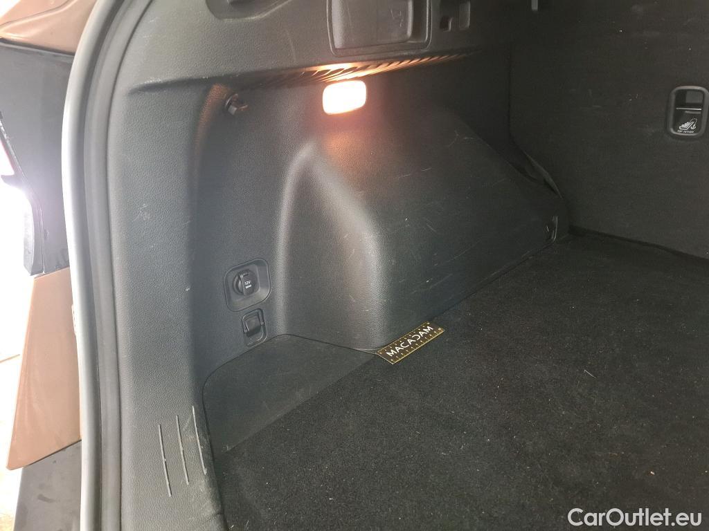  KIA  Sportage KIA  / 2021 / 5P / SUV 1.6 T-GDI 265 PHEV AUTO 4WD ACTIVE BUSIN #30