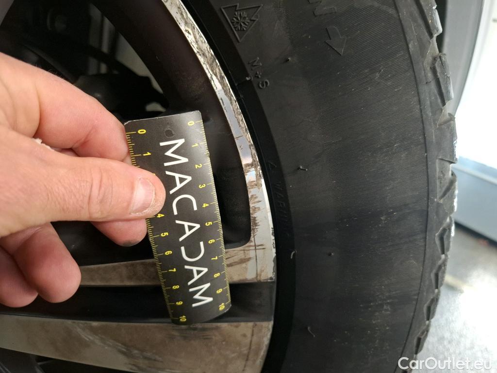  Peugeot  3008  GT Line 1.2 PureTech 130CV BVA8 E6d #35