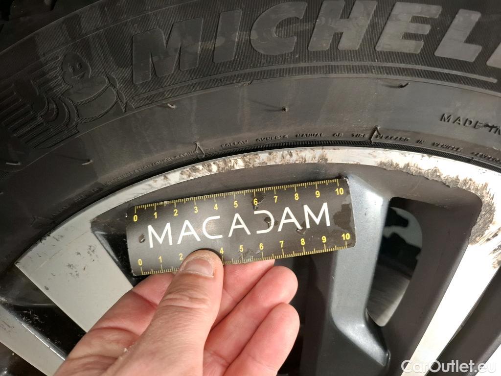  Peugeot  3008  GT Line 1.2 PureTech 130CV BVA8 E6d #41