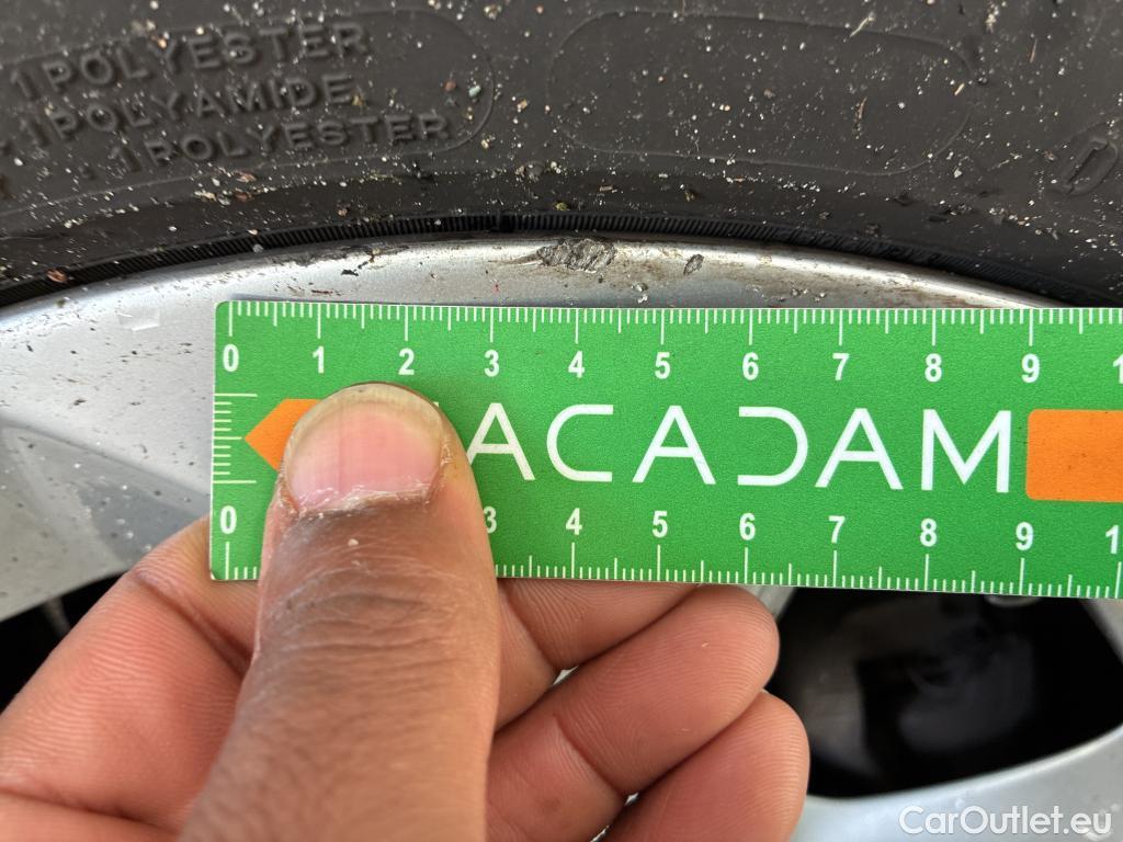  Nissan  Qashqai NISSAN  / 2017 / 5P / Crossover 1.5 DCI 115 Business Edition #10