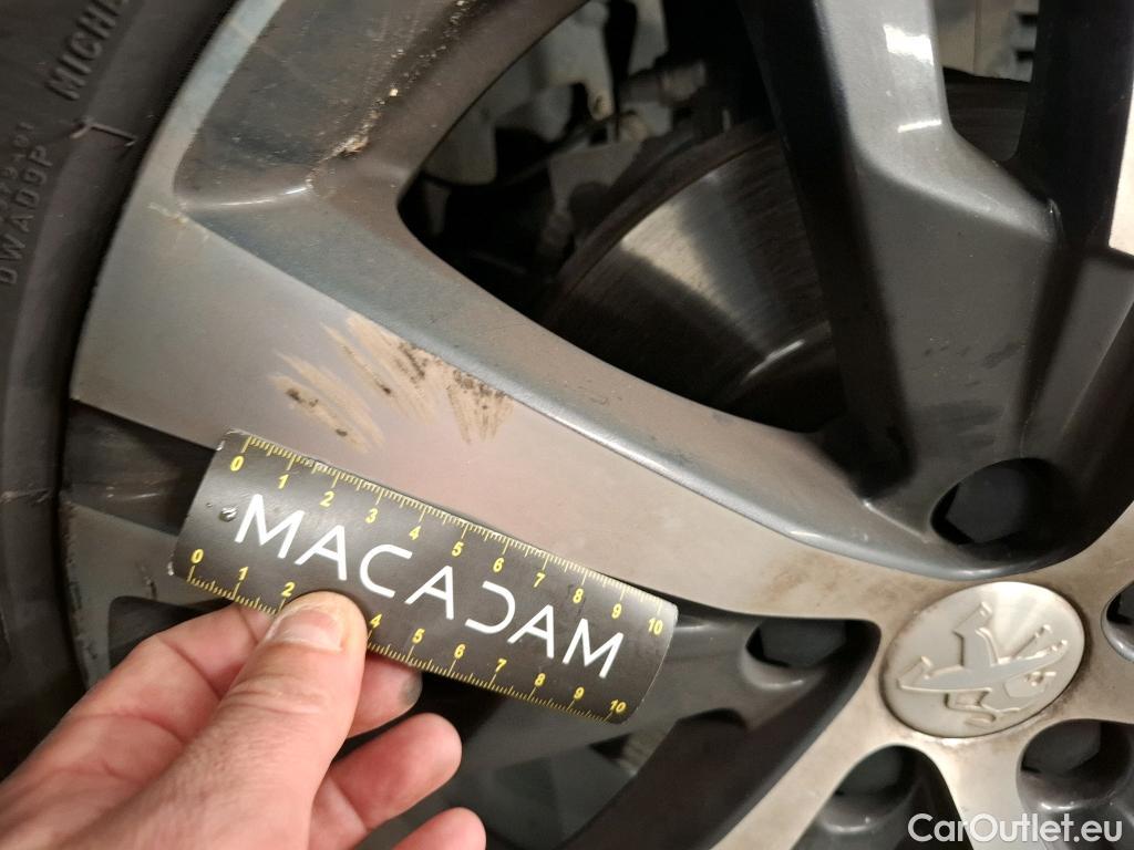  Peugeot  3008  GT Line 1.2 PureTech 130CV BVA8 E6d #38