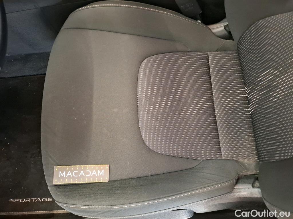  KIA  Sportage KIA  / 2021 / 5P / SUV 1.6 T-GDI 265 PHEV AUTO 4WD ACTIVE BUSIN #45