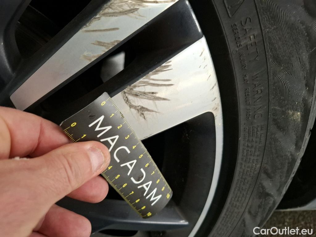  Peugeot  3008  GT Line 1.2 PureTech 130CV BVA8 E6d #51