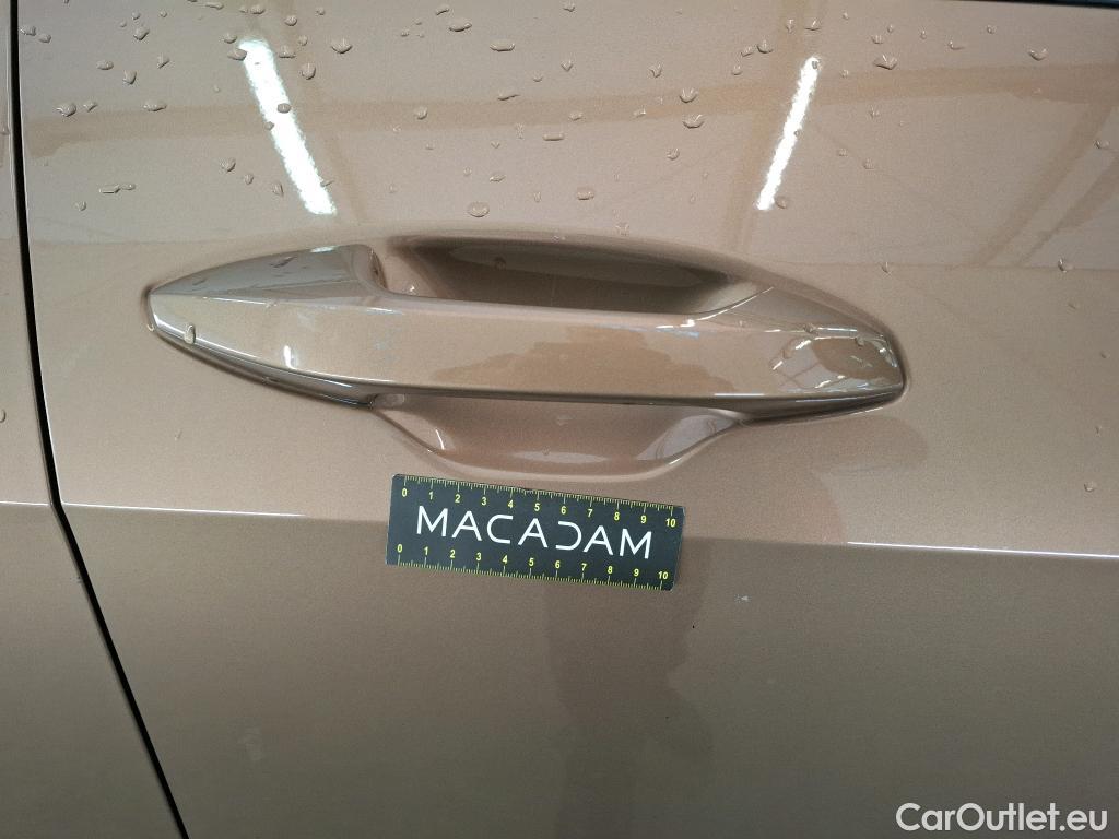  KIA  Sportage KIA  / 2021 / 5P / SUV 1.6 T-GDI 265 PHEV AUTO 4WD ACTIVE BUSIN #40