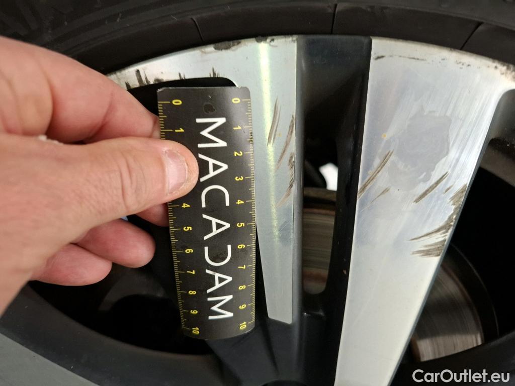  Peugeot  3008  GT Line 1.2 PureTech 130CV BVA8 E6d #48