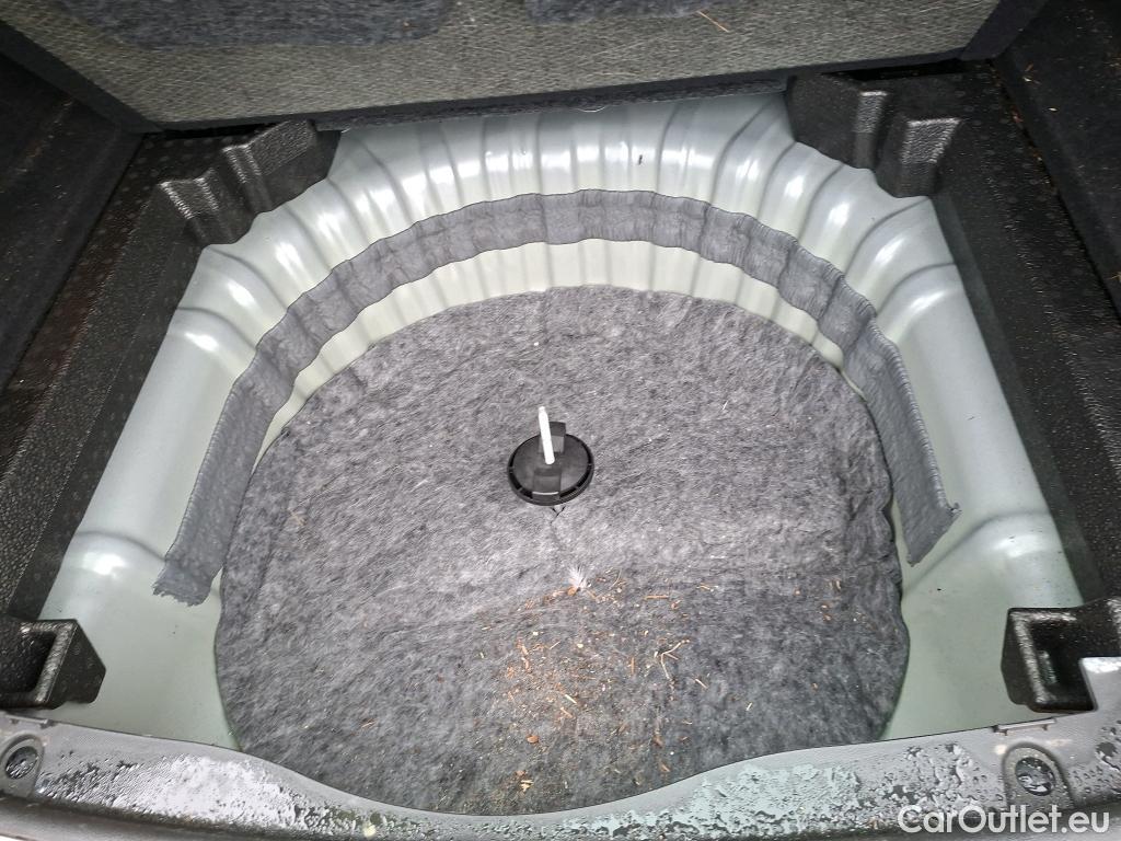  Opel  Insignia OPEL  Sports Tourer 5p Break 1.6 Diesel 136ch auto ELEG BUS #31