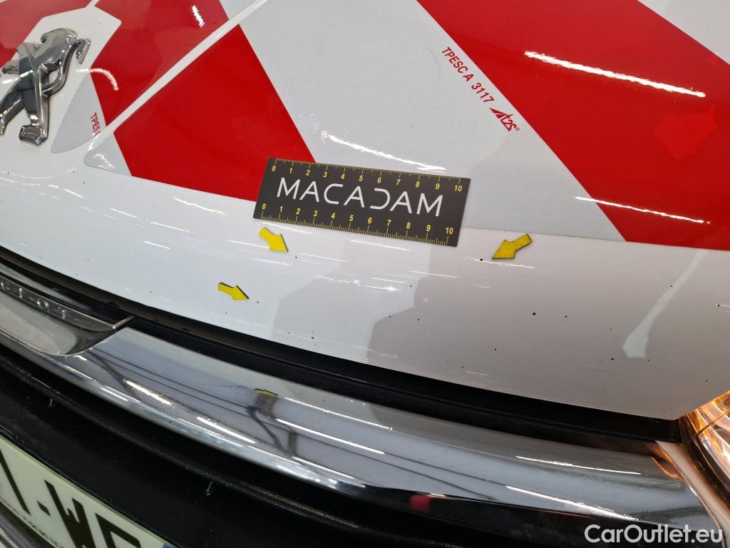  Peugeot  208  Affaire Premium Pack 1.2 80CV BVM5 E6dT #3