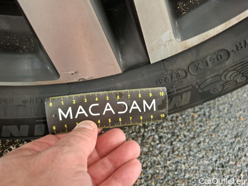  Peugeot  3008  GT Line 1.2 PureTech 130CV BVA8 E6d #45