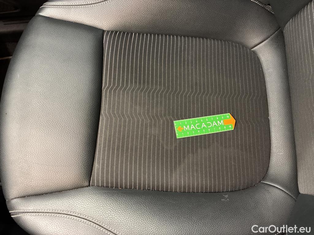  Mercedes  GLA MERCEDES-BENZ  / 2020 / 5P / SUV 1.3  250 e BUSINESS LINE DCT #2