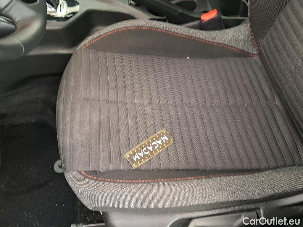  Peugeot  2008  Active Business 1.5 HDi 130CV BVA8 E6d #19