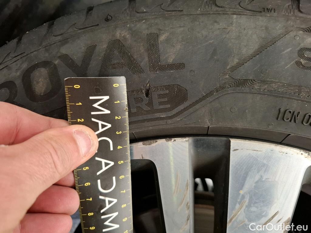  Peugeot  3008  GT Line 1.2 PureTech 130CV BVA8 E6d #24