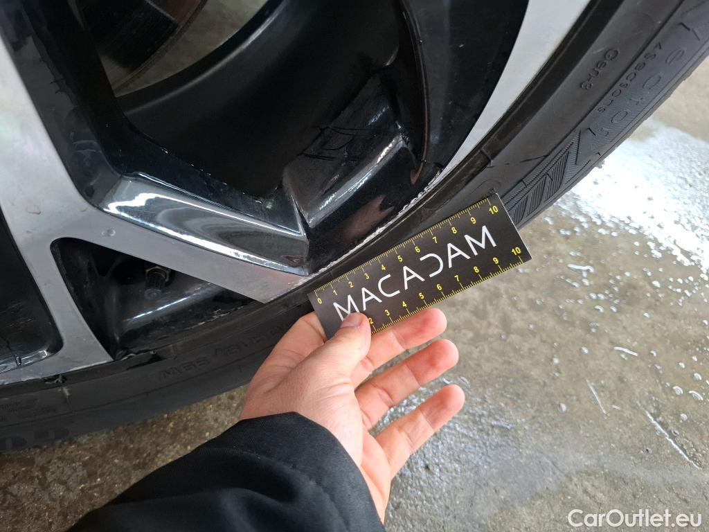  Toyota  C-HR TOYOTA  / 2016 / 5P / SUV 2.0 HYBRIDE 184 COLLECTION #5