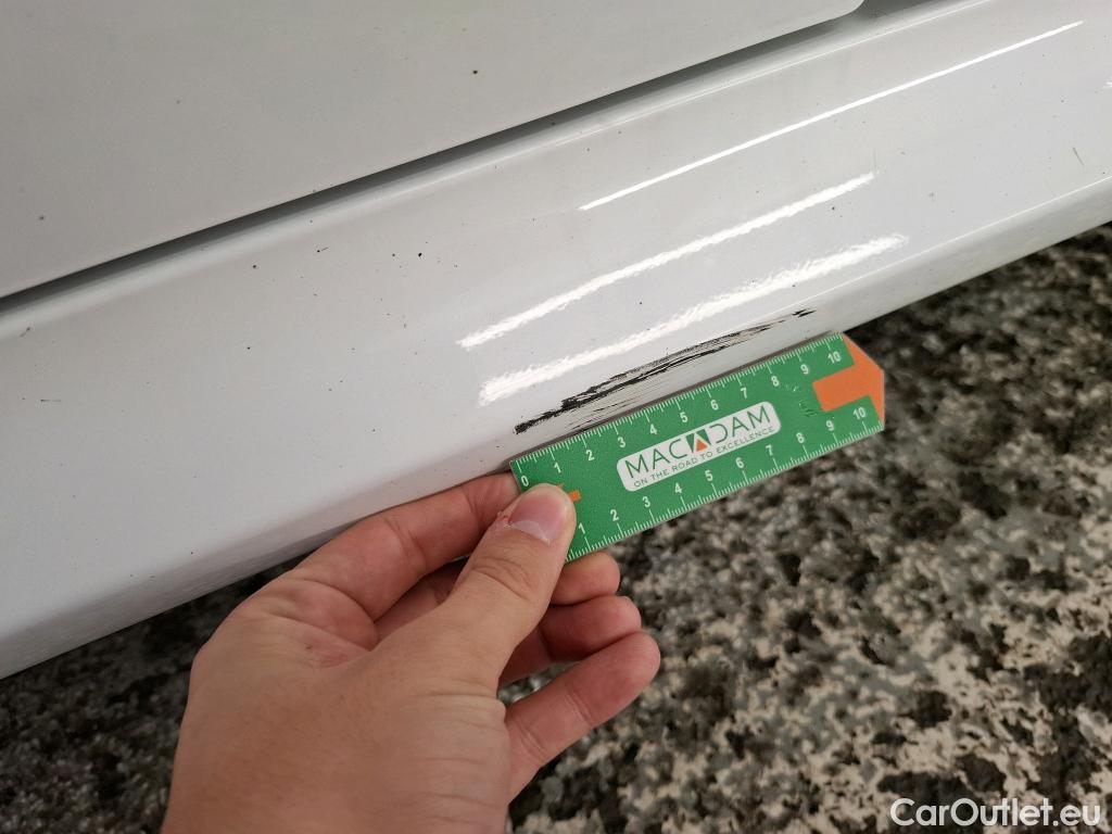  Toyota  Yaris TOYOTA  Hybride / 2019 / 5P / Berline Hybride 116h France Business Stage Acad #11