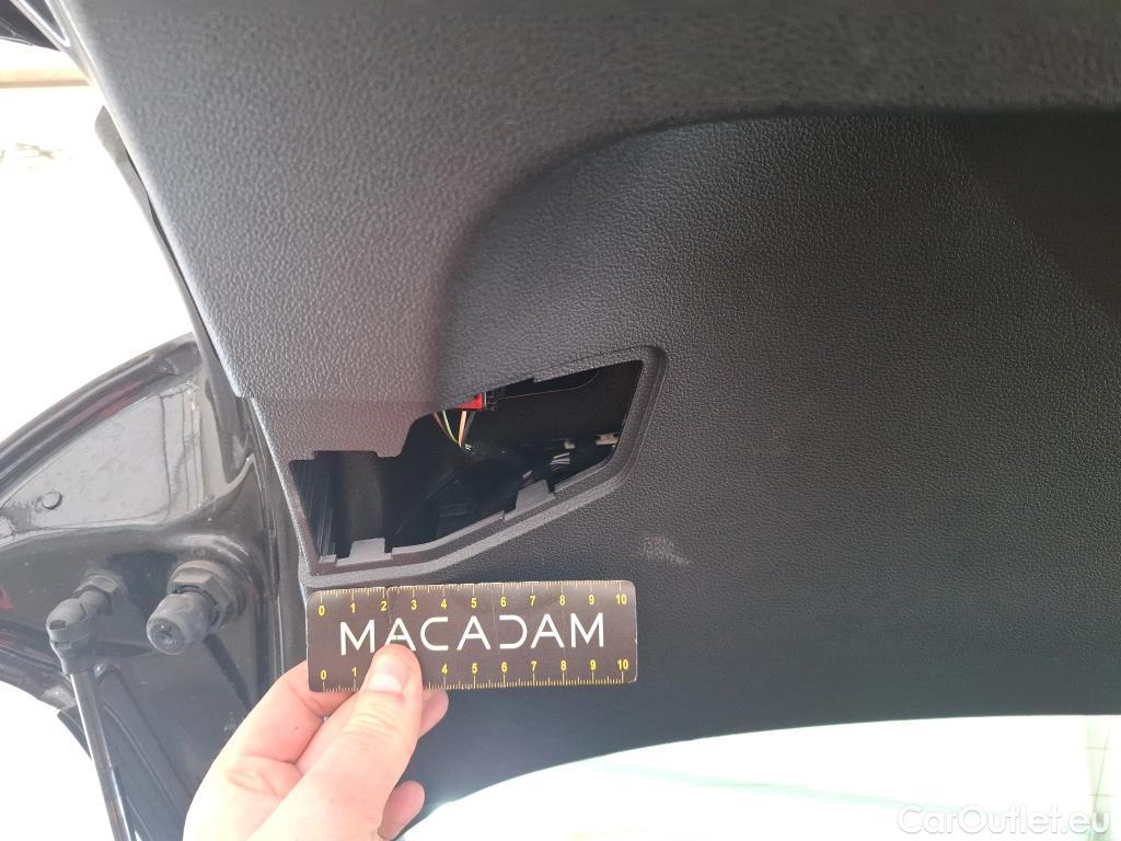  Volkswagen  Golf  VOLKSWAGEN / 2020 / 5P / Berline 1.0 eTSI OPF 110 DSG7 Life Business #31