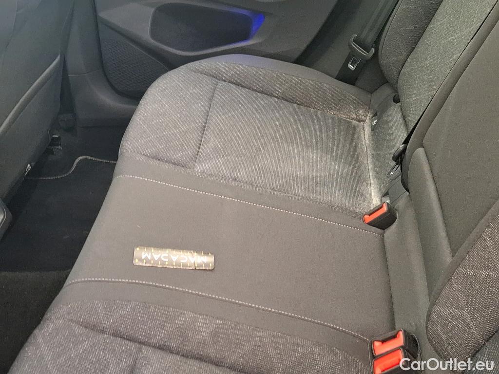  Volkswagen  Golf  VOLKSWAGEN / 2020 / 5P / Berline 1.0 eTSI OPF 110 DSG7 Life Business #45