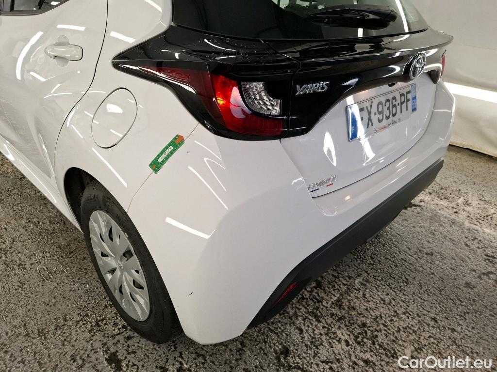  Toyota  Yaris TOYOTA  Hybride / 2019 / 5P / Berline Hybride 116h France Business Stage Acad #20