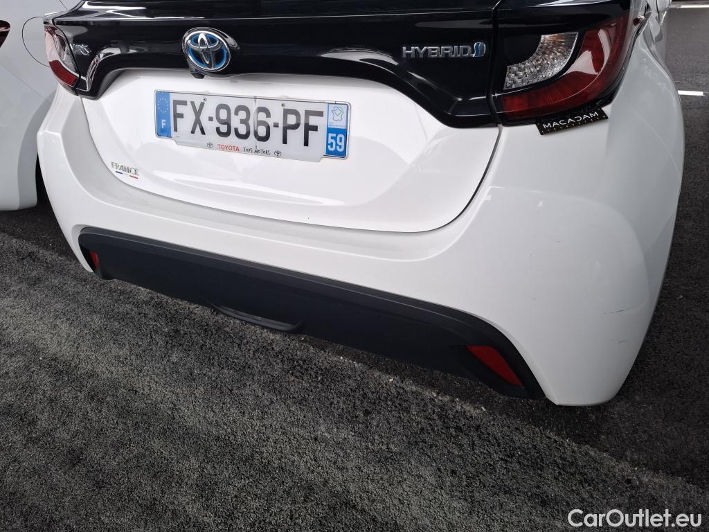  Toyota  Yaris TOYOTA  Hybride / 2019 / 5P / Berline Hybride 116h France Business Stage Acad #24