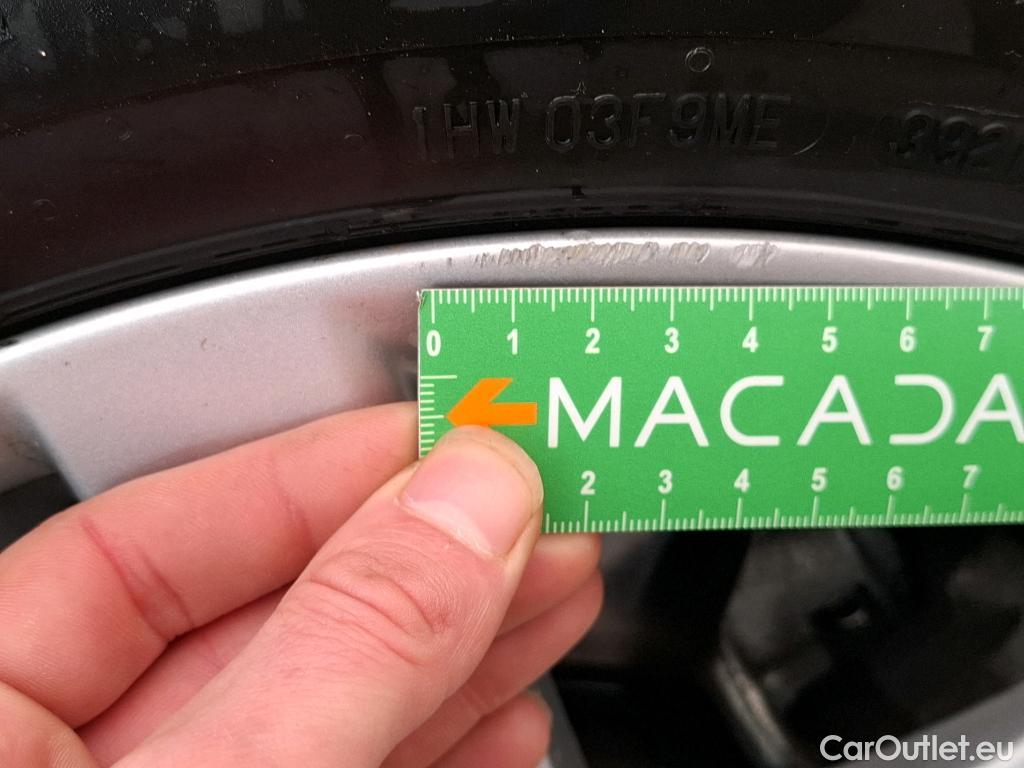  Toyota  Corolla  Touring Sports / 2018 / 5P / Break Hybride 122h Dynamic Business Stage Acad / TRANSFO VP/VF #15