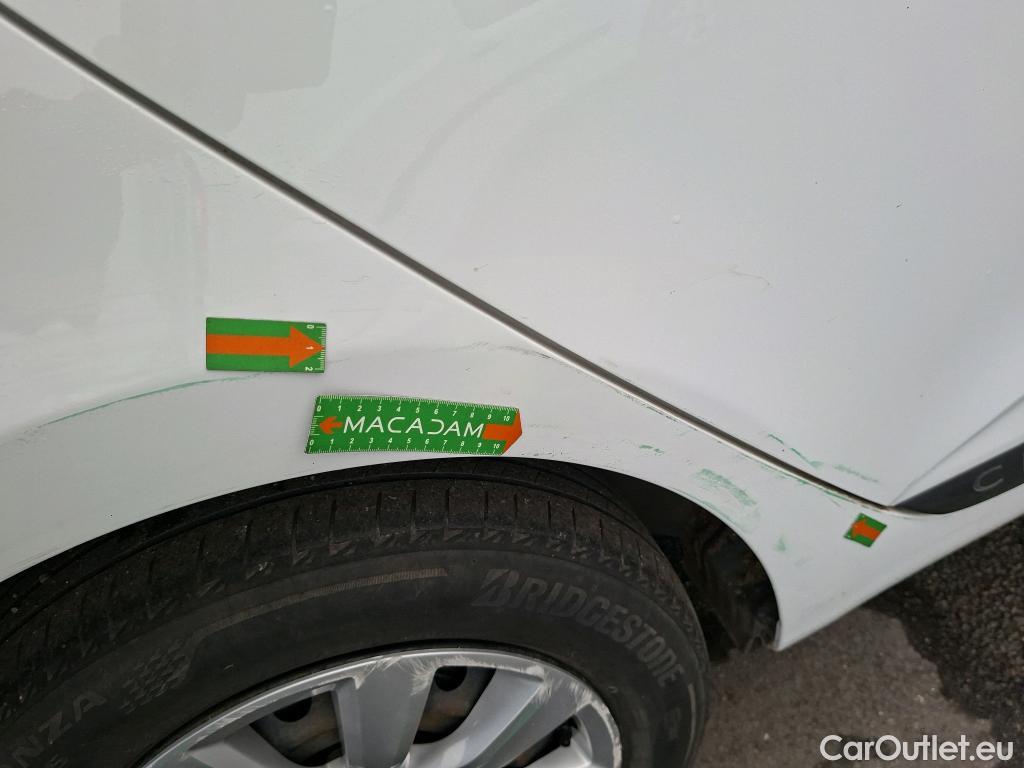  Renault  Clio  V Société Air Nav 1.5 dCi 85CV BVM6 E6dT #9