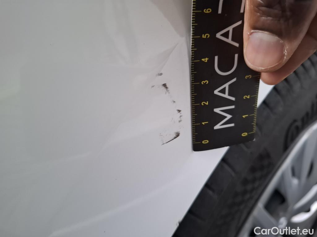  Toyota  Yaris TOYOTA  Hybride / 2019 / 5P / Berline Hybride 116h France Business Stage Acad #22