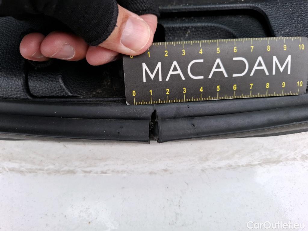  Toyota  Corolla TOYOTA  Touring Sports / 2018 / 5P / Break Hybride 122h Dynamic Business Beyond Zer #9