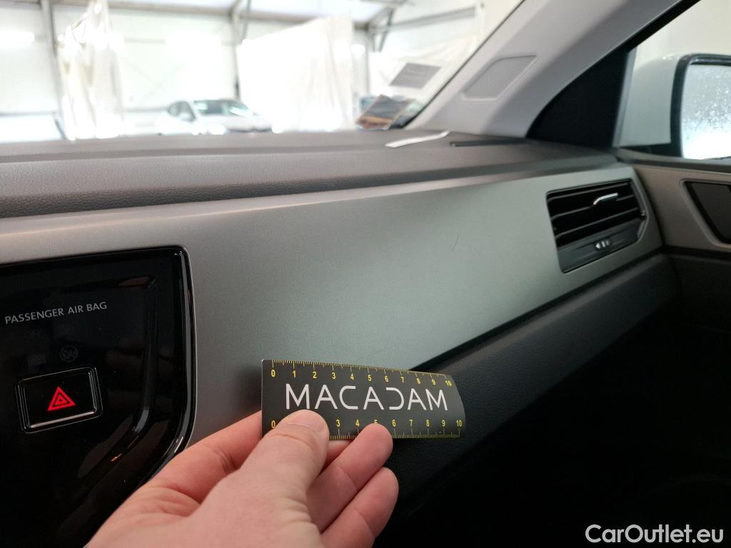  Volkswagen  Polo VOLKSWAGEN  / 2017 / 5P / Berline 1.0 TSI 95 Lounge Business #1