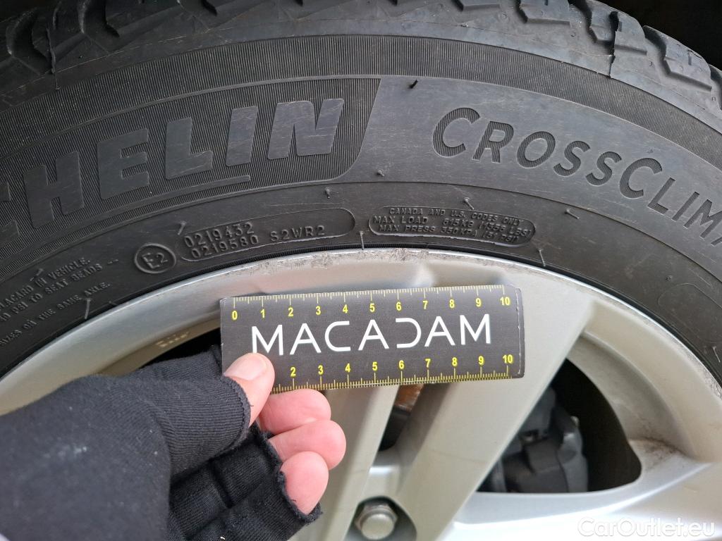  Toyota  Corolla TOYOTA  Touring Sports / 2018 / 5P / Break Hybride 122h Dynamic Business Beyond Zer #12