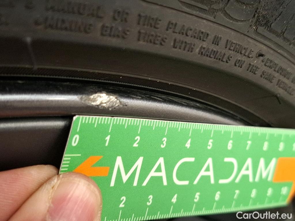  Tesla  Model 3 TESLA  / 2018 / 4P / Berline Grande Autonomie #8