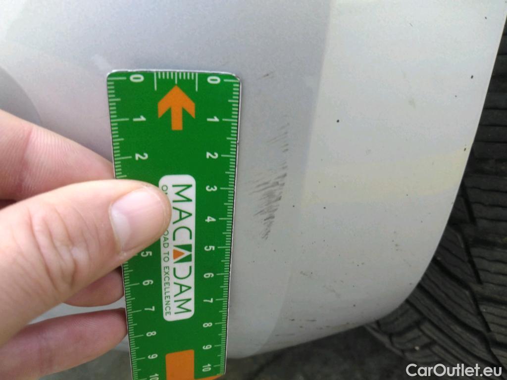  Renault  Clio  V Business 1.6 E-TECH Hybrid 140CV BVA6 E6d #24