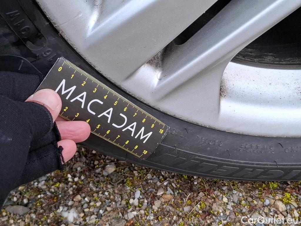  Toyota  Corolla TOYOTA  Touring Sports / 2018 / 5P / Break Hybride 122h Dynamic Business Beyond Zer #16