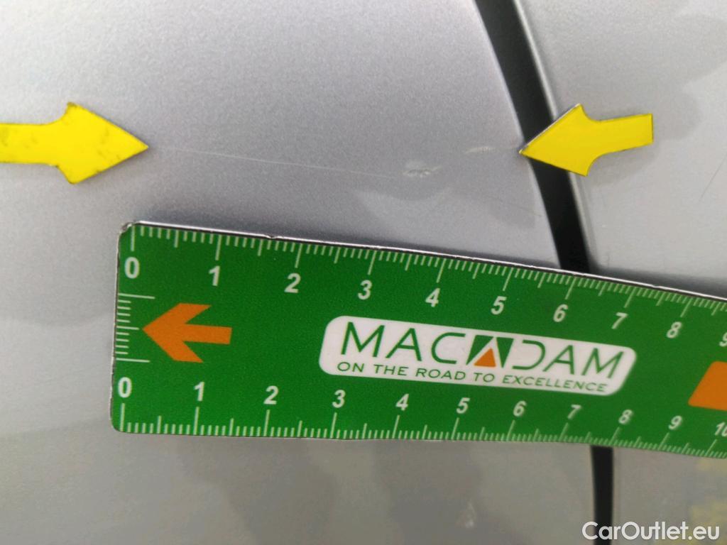  Renault  Clio  V Business 1.6 E-TECH Hybrid 140CV BVA6 E6d #37