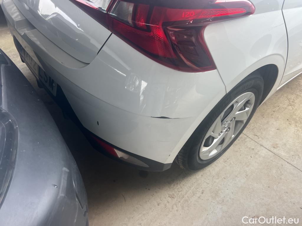  Hyundai  i20 HYUNDAI  / 2020 / 5P / berlina con portón 1.0 TGDI 74kW (100CV) 48V Essence #23