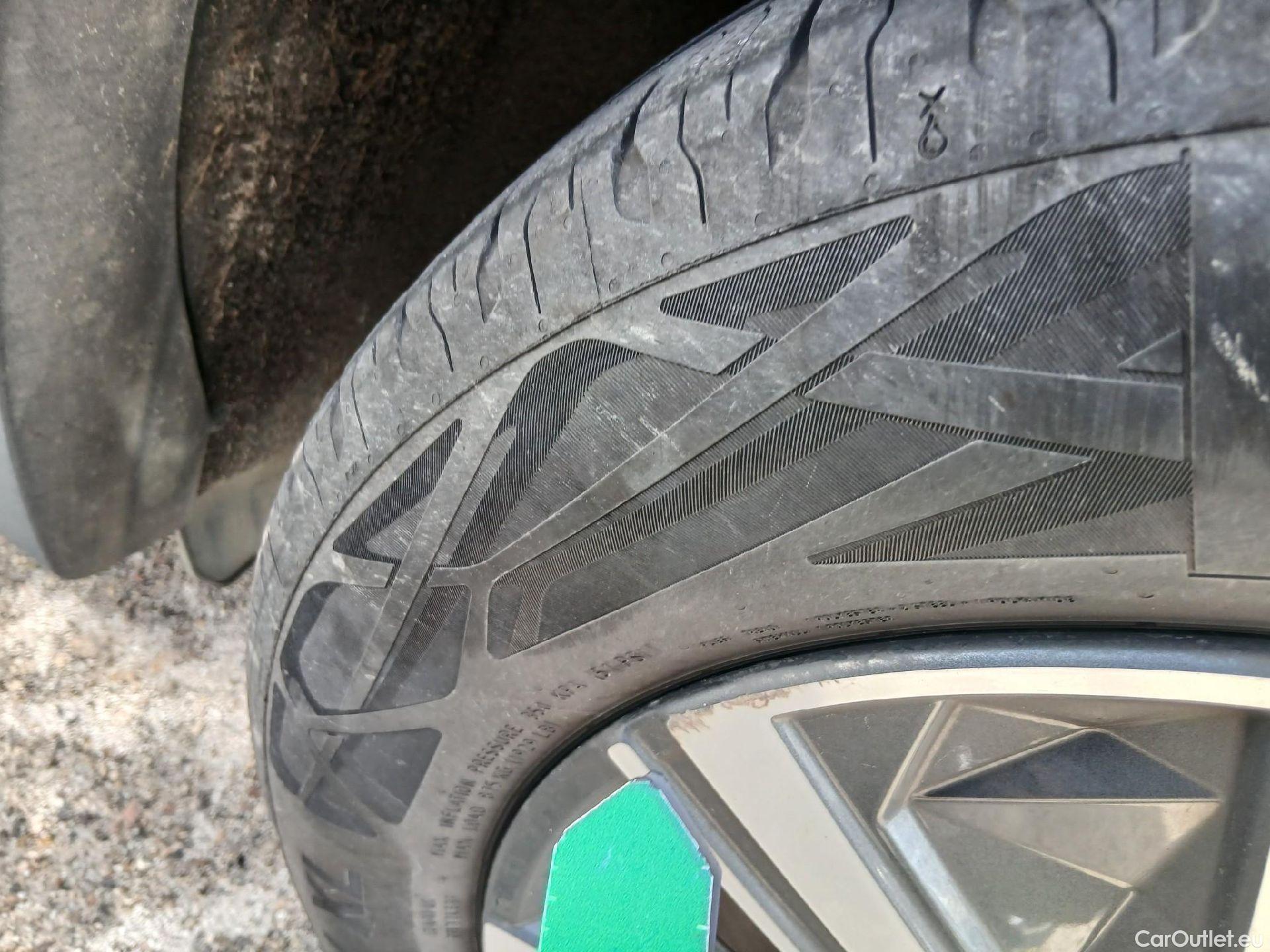  Hyundai  Tucson HYUNDAI  / 2020 / 5P / todoterreno 1.6 CRDI 100kW (136CV) 48V Maxx DCT #4