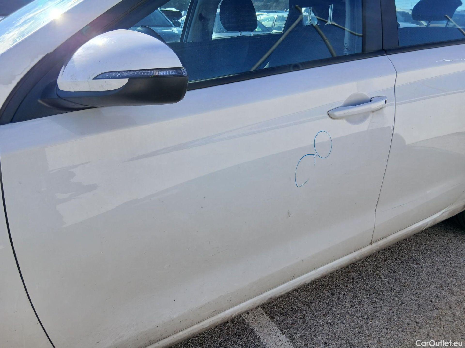  Hyundai  i30 HYUNDAI  / 2020 / 5P / berlina con portón 1.0 TGDI 48V Klass #10