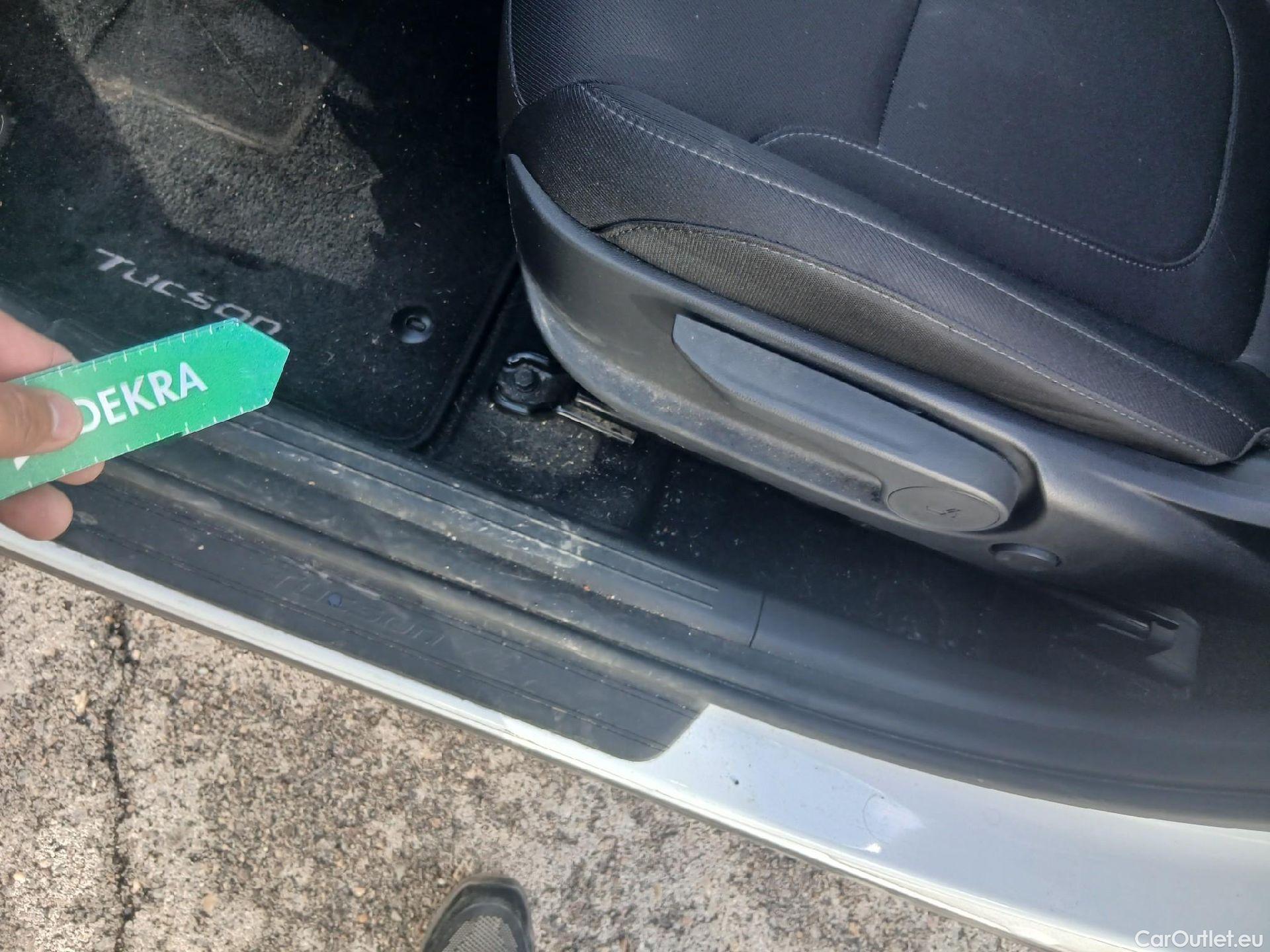  Hyundai  Tucson HYUNDAI  / 2020 / 5P / todoterreno 1.6 CRDI 100kW (136CV) 48V Maxx DCT 4x4 #10