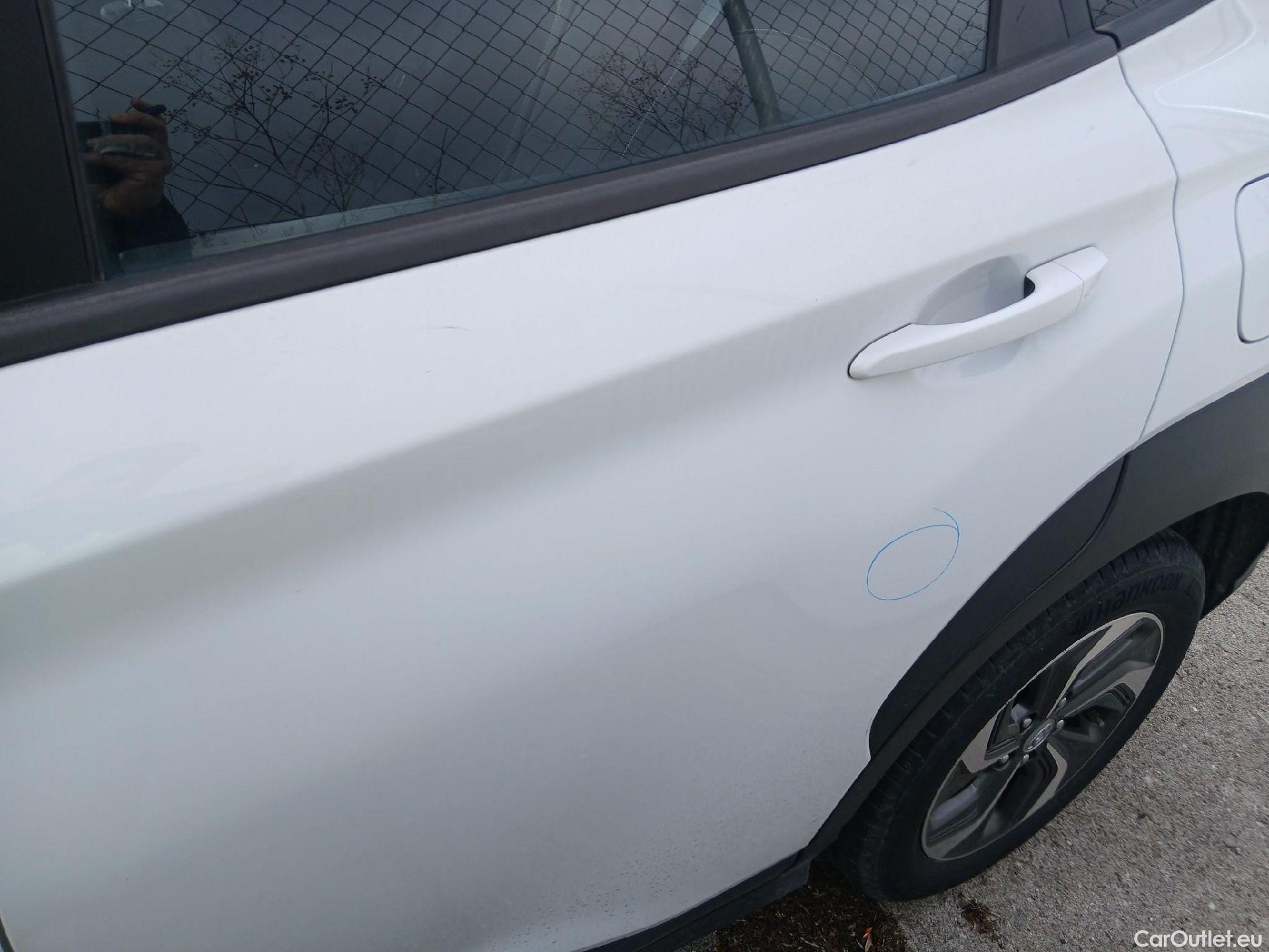  Hyundai  Konna HYUNDAI Kona / 2017 / 5P / todoterreno 1.6 GDI HEV Klass DCT #13