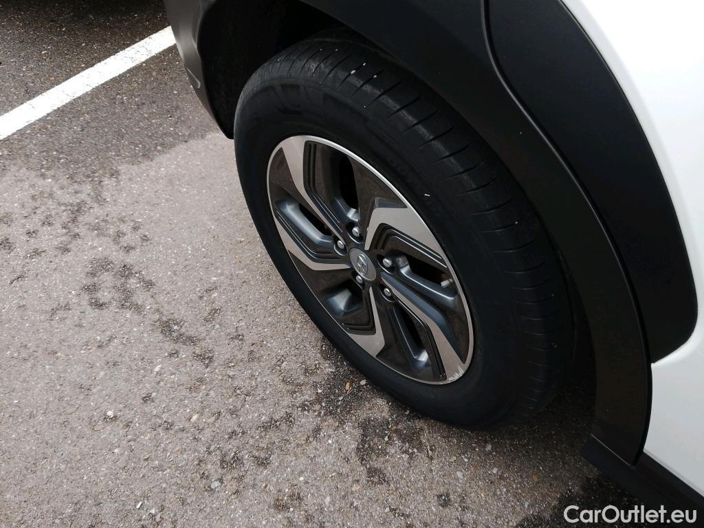  Hyundai  Konna HYUNDAI Kona / 2020 / 5P / todoterreno 1.6 GDI HEV Tecno 2C DCT #4